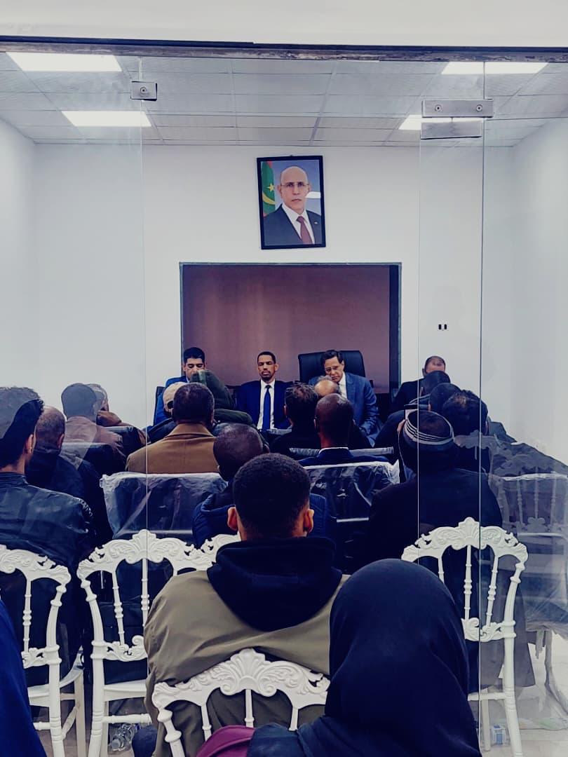 بعثة من وزارة الشؤون الخارجية تلتقي الجالية الموريتانية في ليبيا